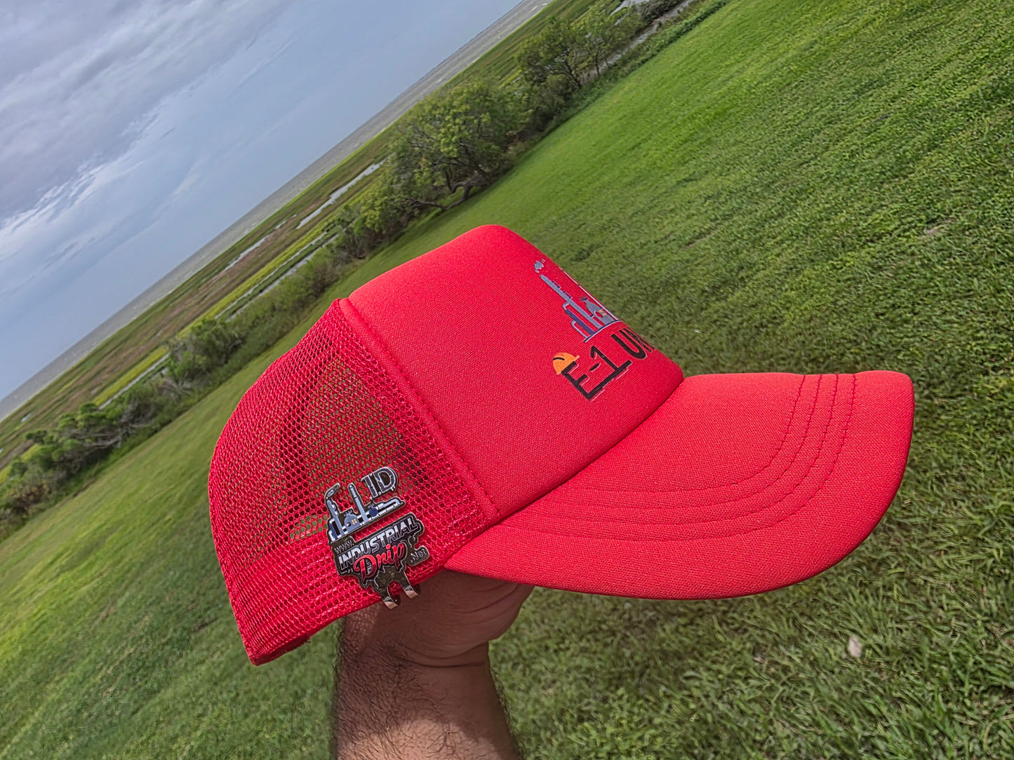 E1 Unico Industrial Drip Trucker Hat