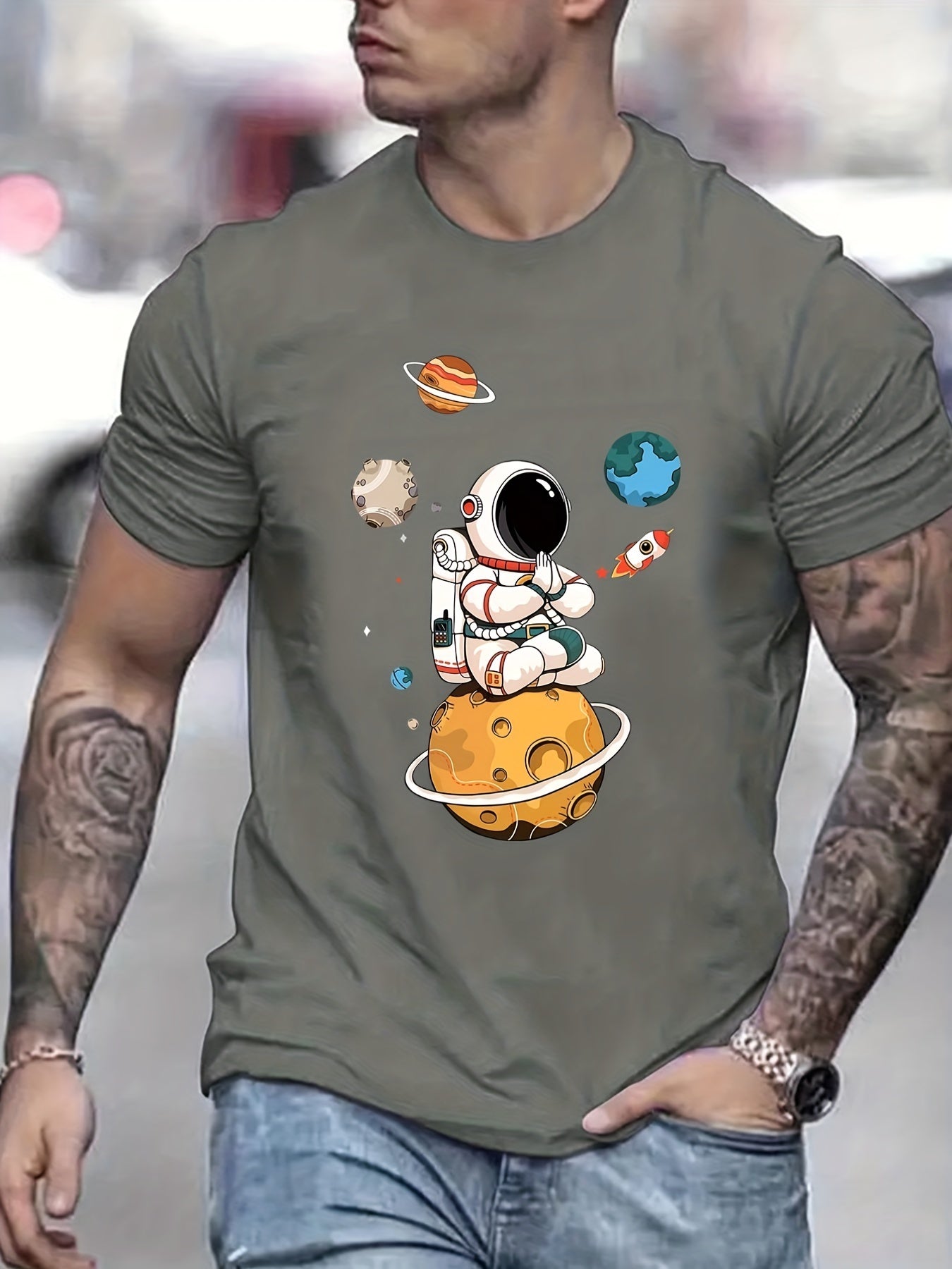 Men’s Astronaut Graphic T-Shirt