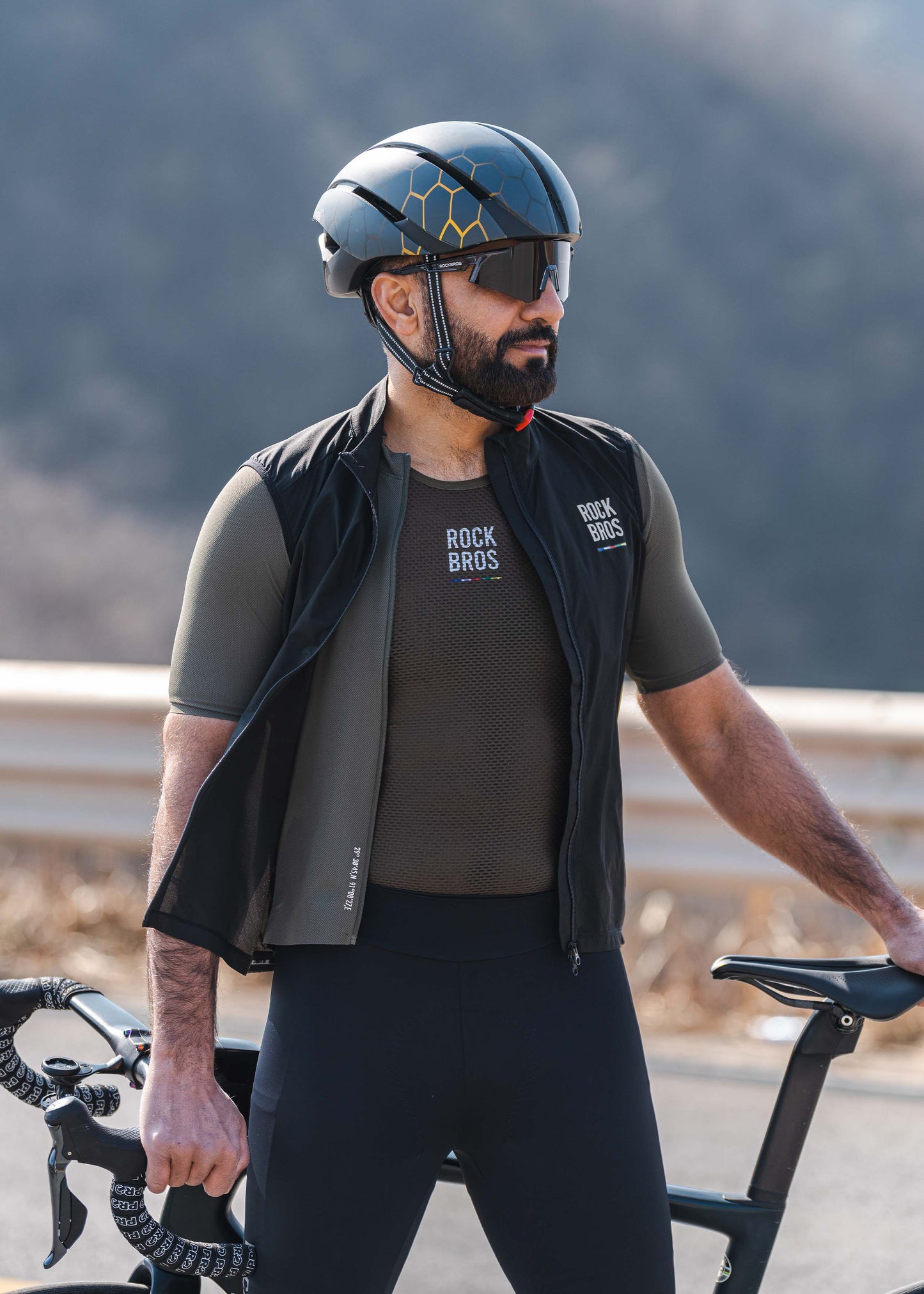 Road to Sky Lightweight Windproof Vest | ROCKBROS