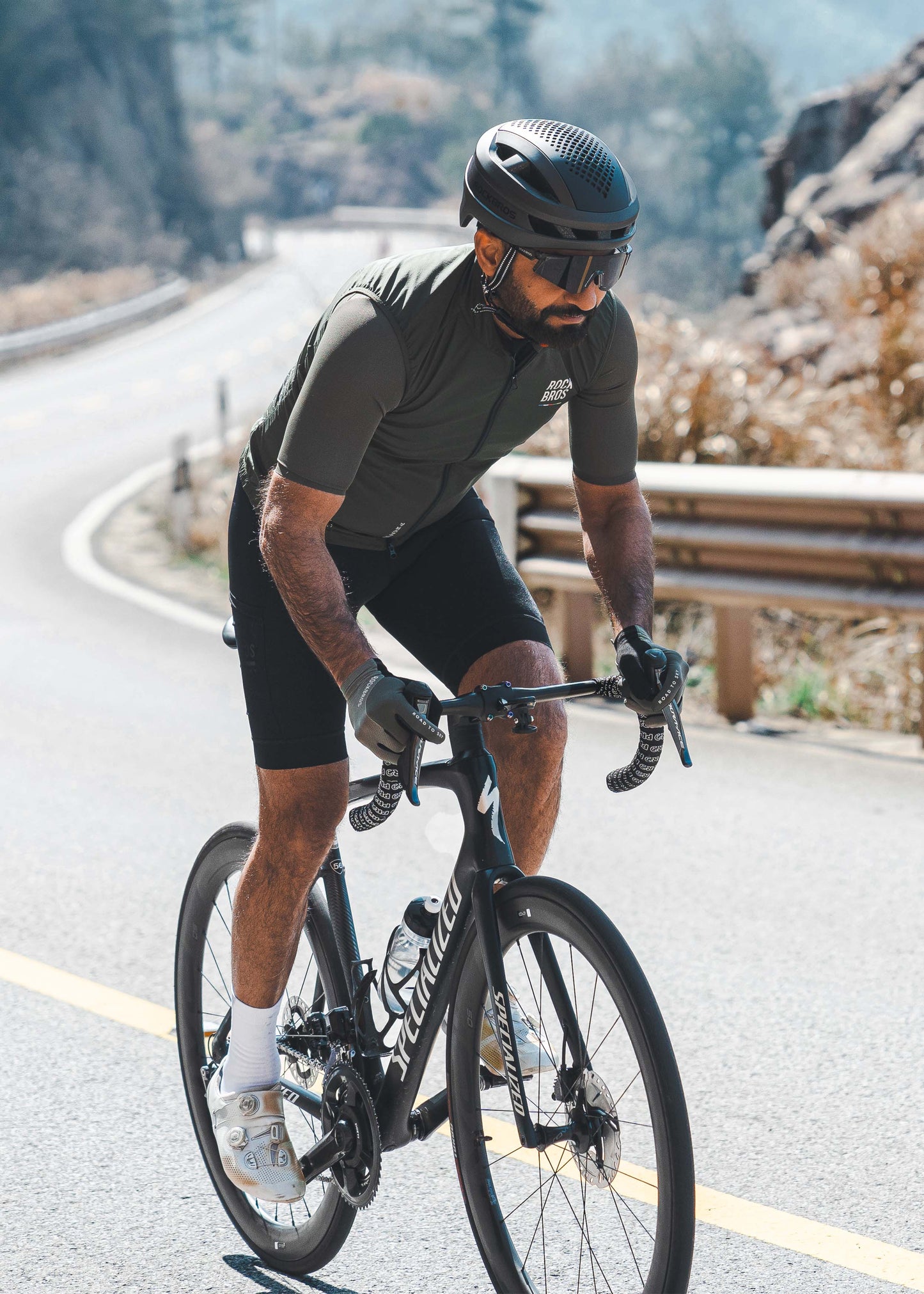 Road to Sky Lightweight Windproof Vest | ROCKBROS